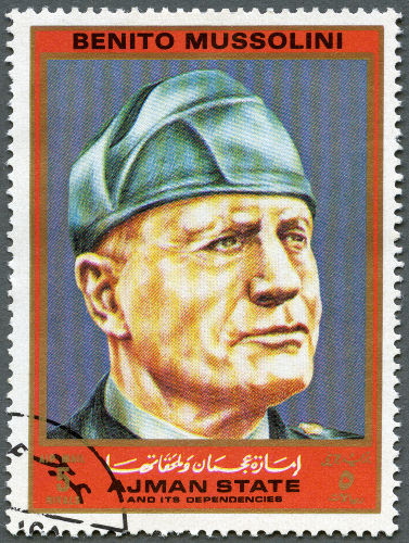 Benito Mussolini foi o líder do Partido Nacional Fascista e assumiu o governo italiano em 1922.*