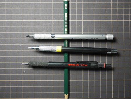 製図ペン 重心比較