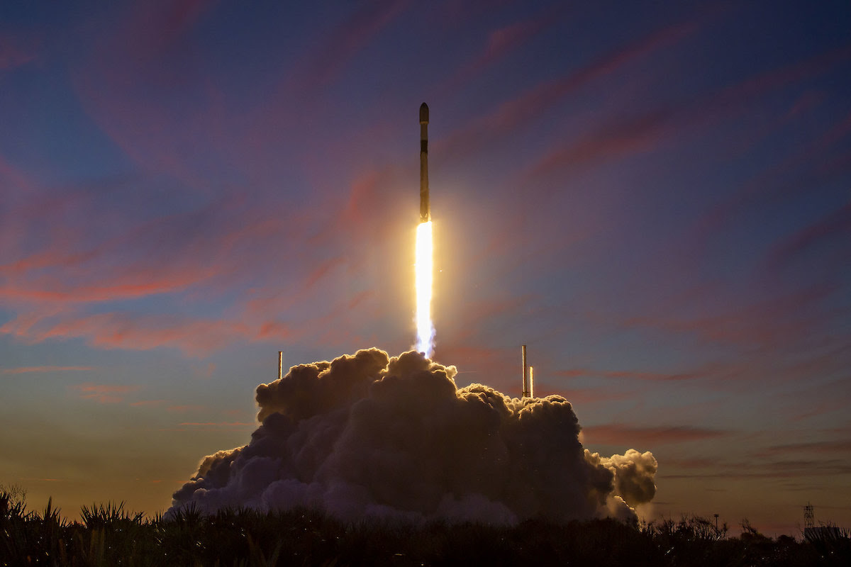 Italian radar satellite rides SpaceX rocket into polar orbit – Spaceflight  Now