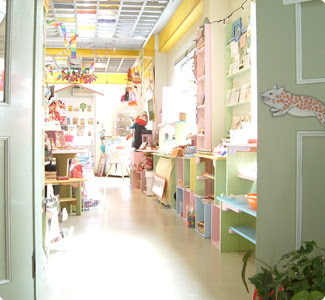 お店情報 京都雑貨屋 Para Lucirse パラルシルセ ファンシー 昭和レトロ ハンドメイド