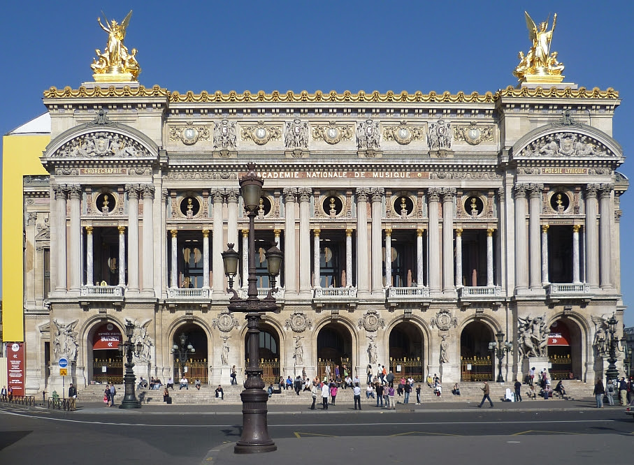 French Influence on Victorian Architecture