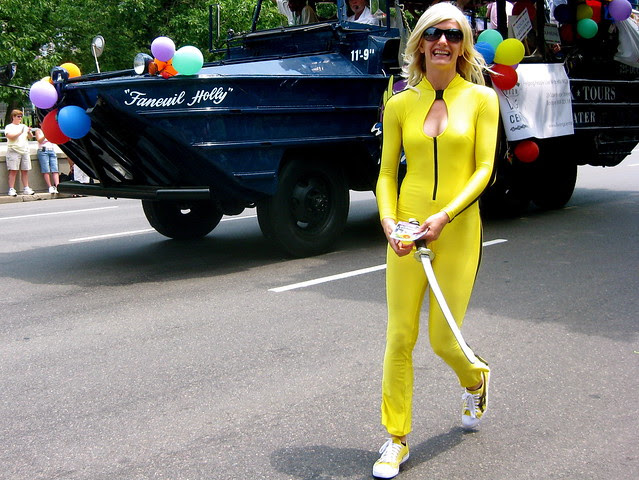 uma thurman kill bill costume