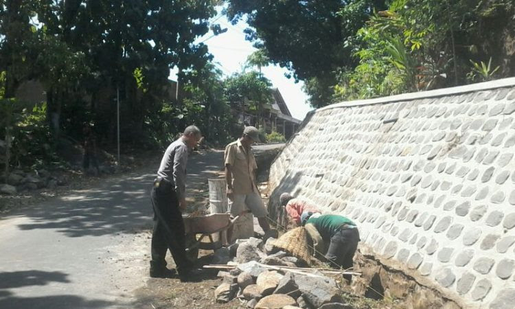 Pemerintah Bangun Gorong-gorong di Lingkungan Lebak untuk 