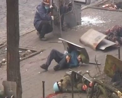 На Майдане стреляли польские снайперы — депутат Европарламента