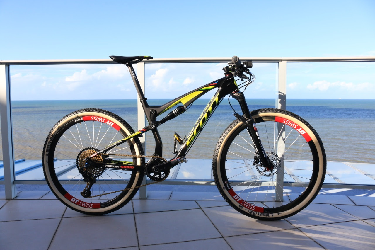 Bike check: Nino Schurter's Scott Spark - MarathonMTB.com
