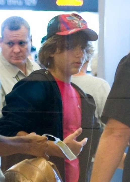 @airport - prince-michael-jackson photo