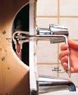 How to Repair Bathtub Faucets | HouseLooks.
