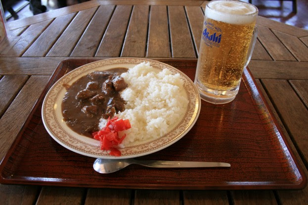有馬紅葉谷道と六甲ビューパレスのビーフカレー