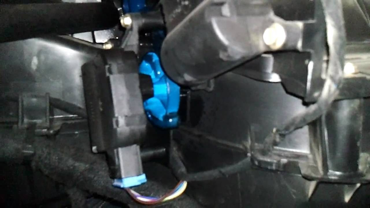 Climatizador audi a4.mp4 - YouTube