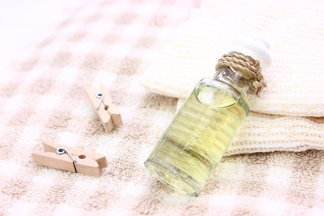 衣類の防虫剤をアロマの香りの天然素材で手作り 重曹で作るアロマサシュ 主婦よね子のブログ