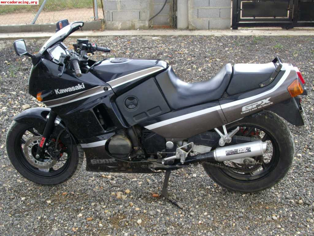 Review of Kawasaki GPX 600 R 1988 pictures live photos Review of Kawasaki GPX 600 R 1988 pictures live photos