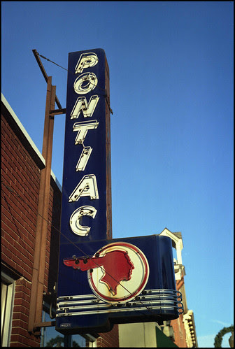 Old Pontiac sign, Chelsea