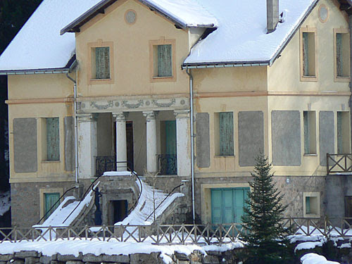 belle maison.jpg