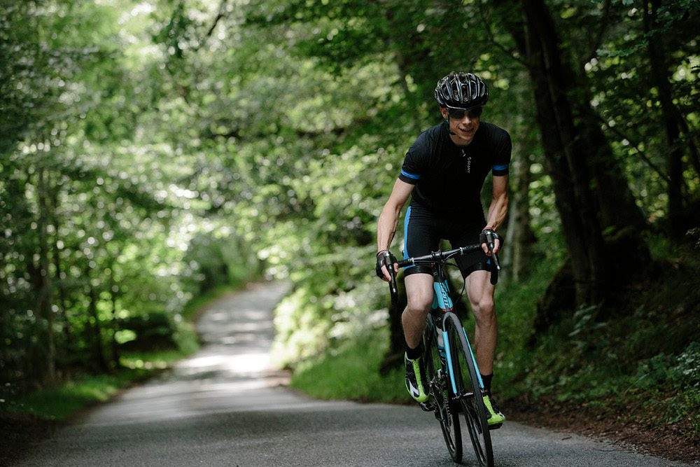 Giant Performance Apparel 2015 Rev Pro Jersey And Bib Shorts Canadian Cycling Magazine