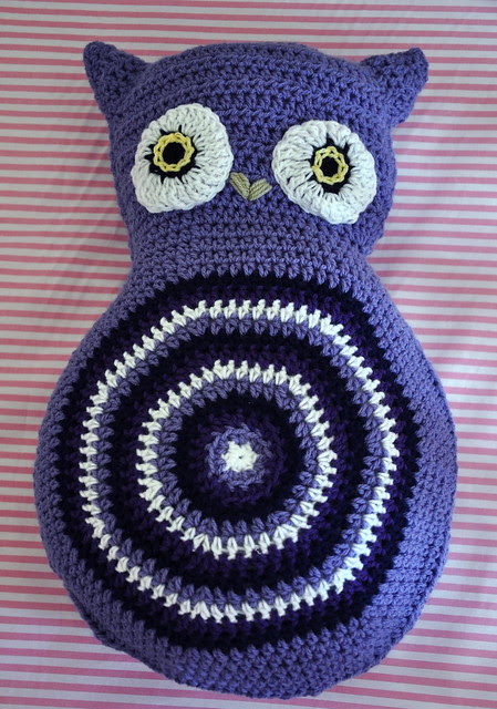 Crochet Owl Cushion