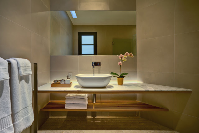 contemporary bathroom by John Senhauser Architects