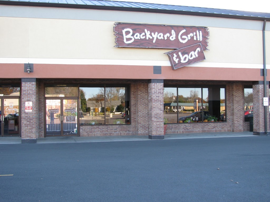 Backyard Grill Bar