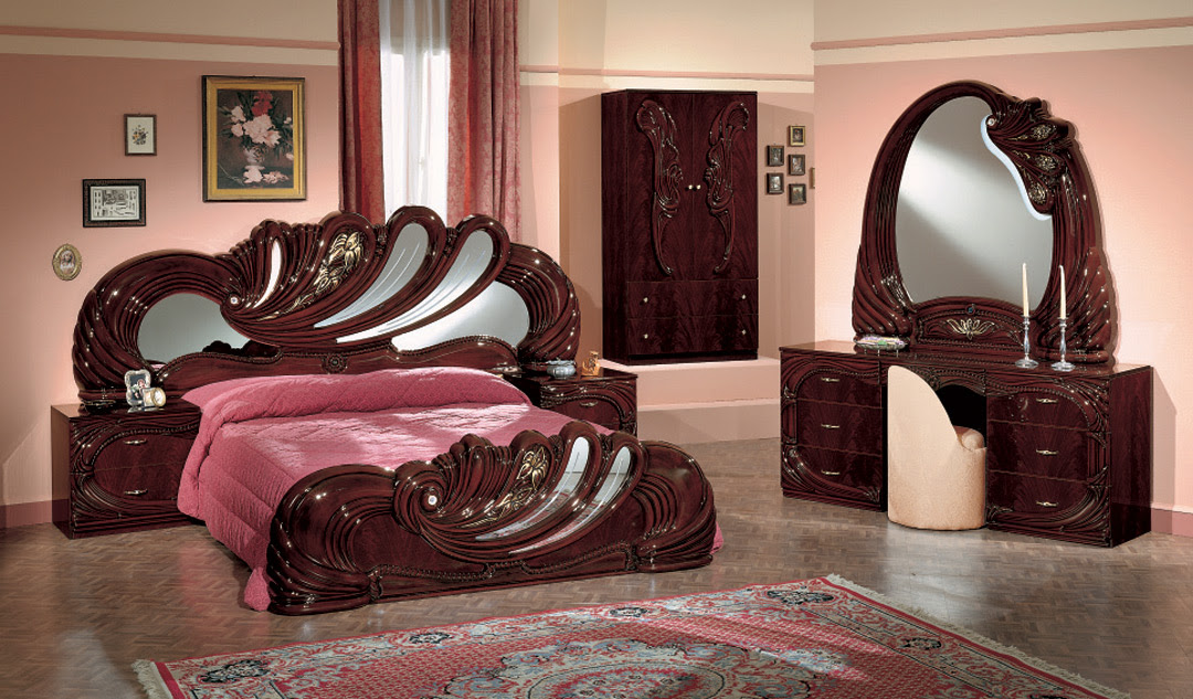 Vanity Mahogony Italian Classic 5-Piece Bedroom Set