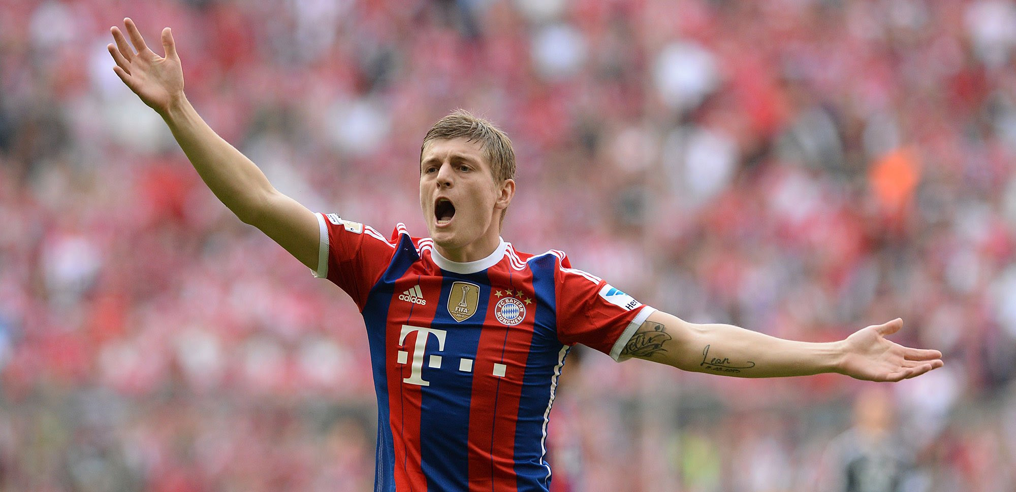 Toni Kroos: Freundin, Vermögen, Größe, Tattoo, Herkunft ...