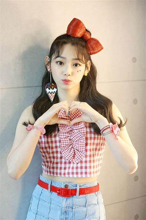 gugudans mina lost  pounds