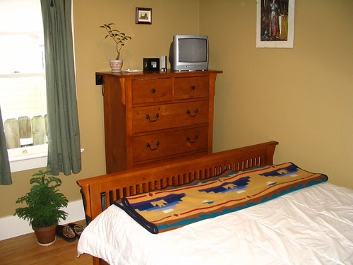Cherry Wood Bedroom Furniture