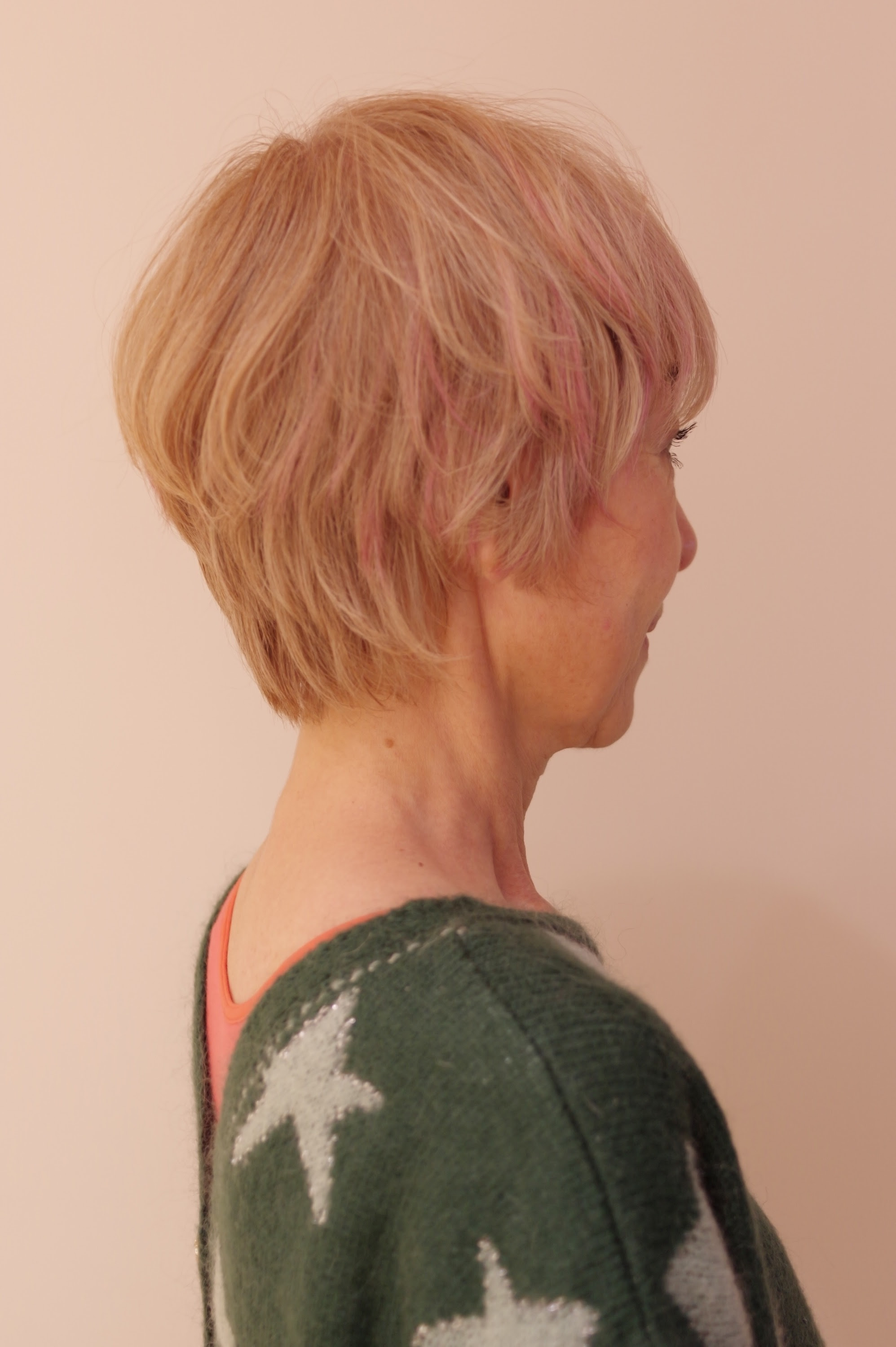 白髪ってこんなにも綺麗なヘアカラーに ファッションカラーを使ったグレイカラー Keisukeshinomiya 四宮桂佑 ヘアサロンtheorder 公式ブログ