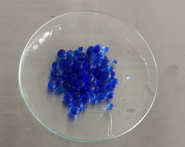 シリカゲルの吸湿作用 江頭教授 東京工科大学 工学部 応用化学科 ブログ