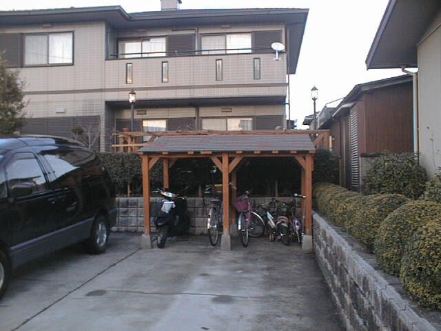 自転車 小屋 ビニール