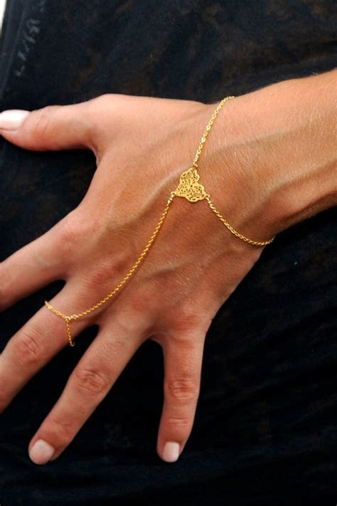 Free shipping and returns on women's 14k gold necklaces at nordstrom.com. 56 Gorgeous Hand Chain Jewelry Ideas For Classy Ladies