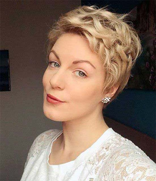 15 Amazing Pixie Cut for Curly Hair