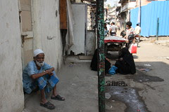 the sleepy bandra bazar road .. backdrop of the poetry of my blogs by firoze shakir photographerno1