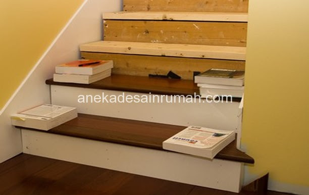 desanin tangga  kayu dan besi minimalis modern dan 