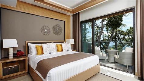 small bedroom balcony bedroom ideas