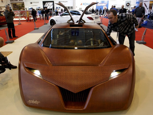 Carro-conceito Splinter tem 90% de compostos de madeira (Foto: REUTERS/Ina Fassbender)