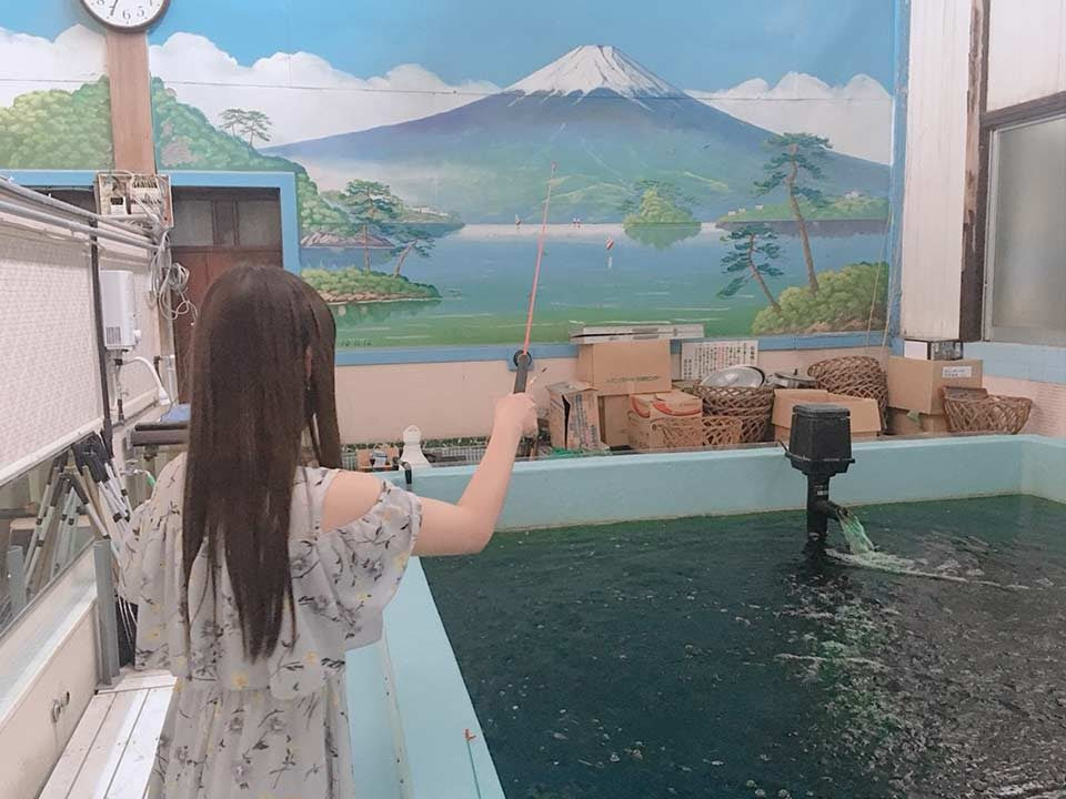 こんなとこに 室内で寒さを気にせず楽しめる都内の釣り掘3選 あした 釣りいこ 通信