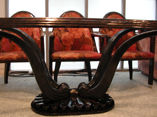 Beautiful Oval Glass Top Dining Table Set 500 x 375 · 125 kB · jpeg