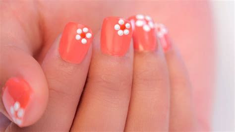 easy flower nail art  beginners youtube
