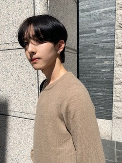 韓国アイドル風 メンズシースルーバング 神戸 梅田 心斎橋の美容院care ケア ヘアサロン 美容院