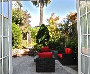 Luxury Oasis with Hot Tub  Gorgeous Garden- 'Beyond the Palm'. Castro ...