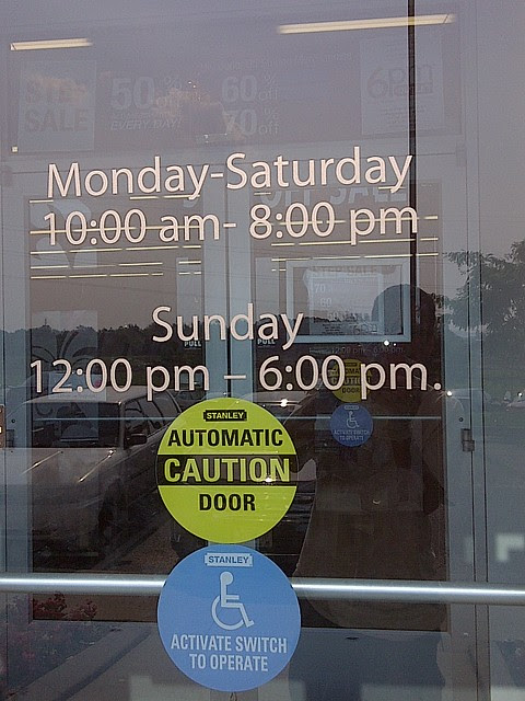 Hours for the Zappos Outlet Store | Flickr - Photo Sharing!