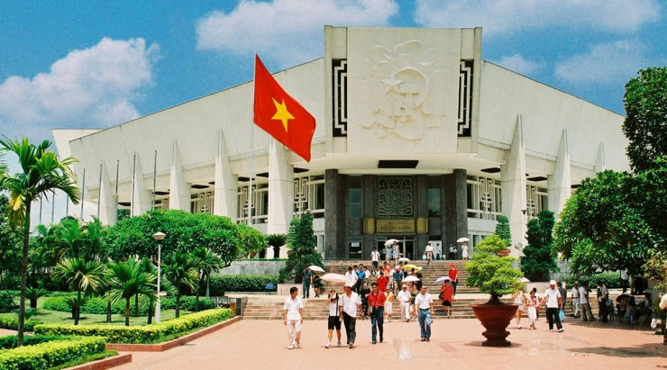 Bảo tàng Hồ Chí Minh Hà Nội