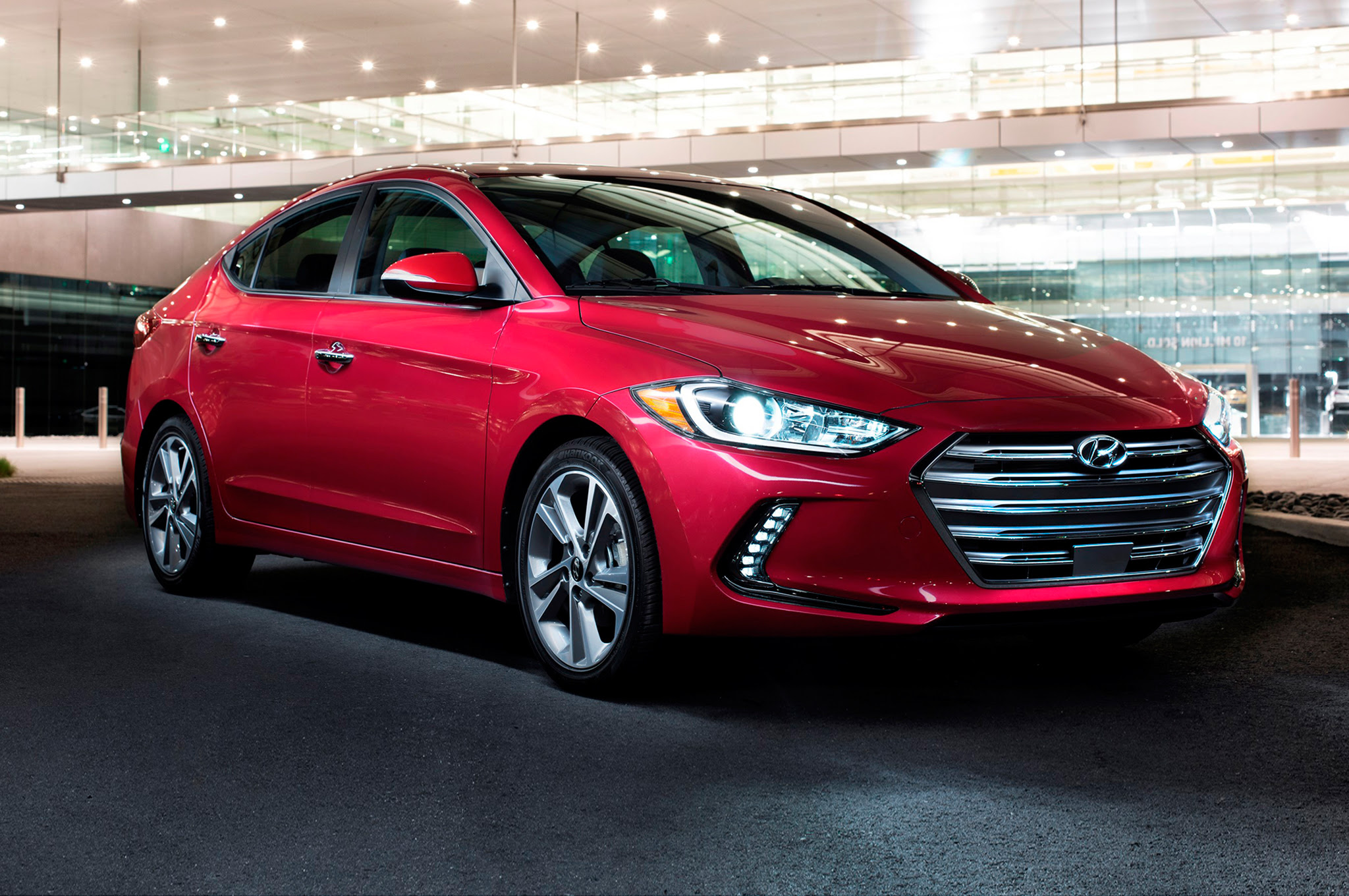 2017 Hyundai Elantra MT homepage