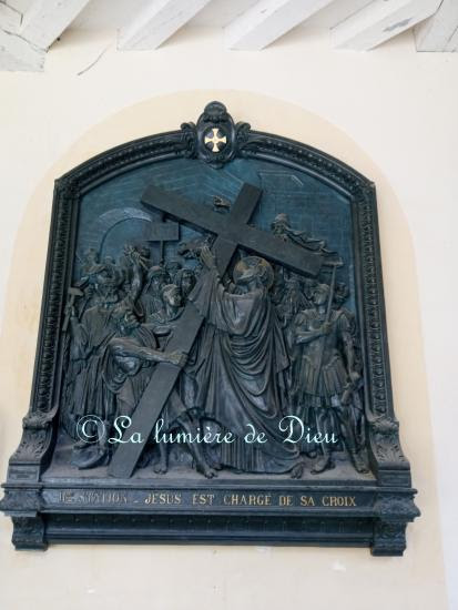 Sainte-Anne d'Auray, le cloître et le chemin de croix