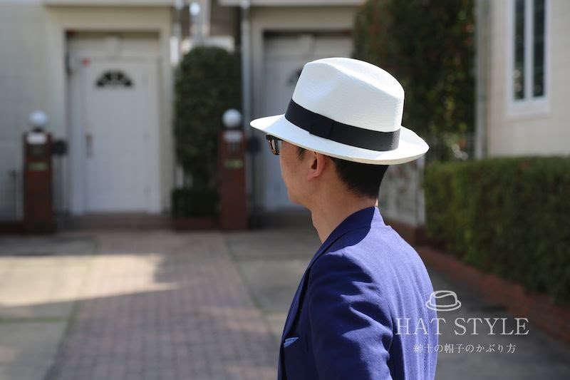 初心者向け パナマハットの被り方とコーディネートのポイント 紳士の帽子の選び方 ハットスタイル