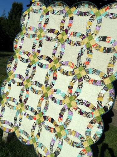 Double Wedding Ring Quilt