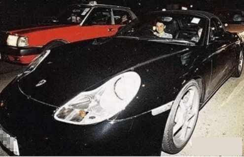 Vợ cũ Tạ Đình Phong thay xế hộp "xoành xoạch" như thay áo - 9