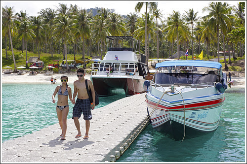 also called Raya or Raja isle is nearly Best Destinations should to visiting in Bangkok Thailand : Great weekend at Racha Yai (Raya) Island