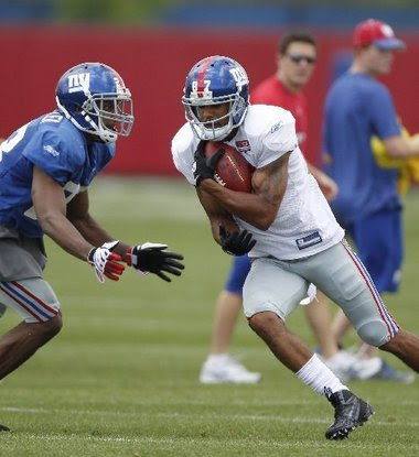 Giants Hixon.JPG
