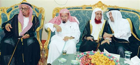 رعى صاحب السمو الملكي الأمير محمد بن عبدالرحمن بن عبدالعزيز أمير منطقة الرياض بالنيابة، الملتقى الوطني الأول للمصرفية الإسلامية، تحت عنوان ريادة المملكة للمصرفية الإسلامية، الذي ينظمه المركز الوطني للمسؤولية. Ø£Ø¨Ù Ø¹Ø¨Ø¯Ø§ÙØ±Ø­ÙÙ Ø§Ø¨Ù Ø¹ÙÙÙ ÙØ­ØªÙÙ Ø¨ÙØ±ÙÙØªÙ