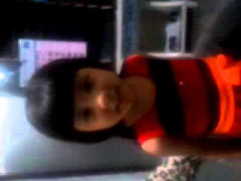 VIDEO : hadiah kalung dari tante della untuk bella - hadiah ultah kalung emas dari tante della untuk bella. plus ada parfumhadiah ultah kalung emas dari tante della untuk bella. plus ada parfumhello kitty! :d. ...